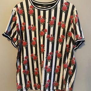 Forever 21 L Black & White Stripped With Roses